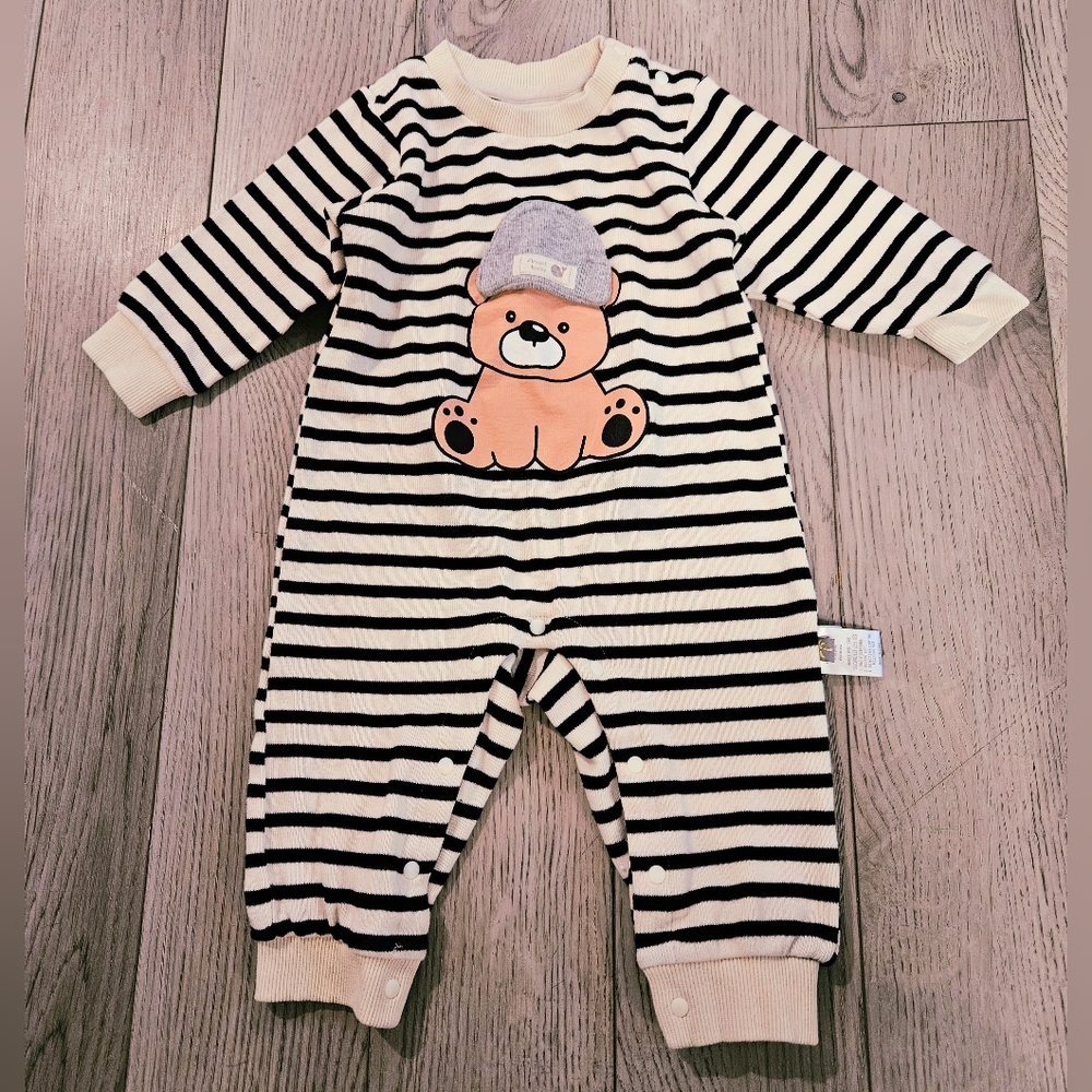 baby boy onesie size approx 2-3 years